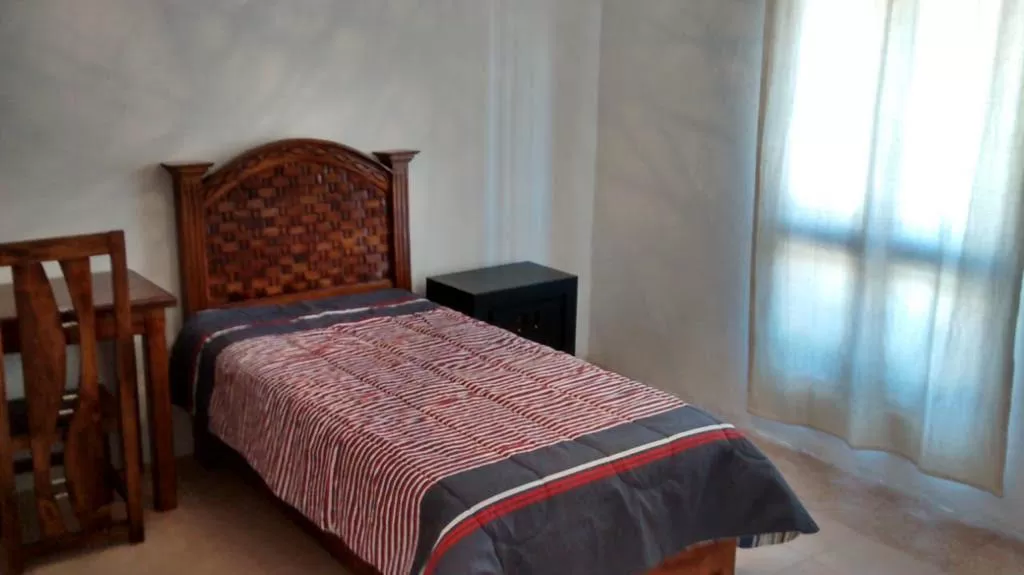 Renta de Habitación Cer